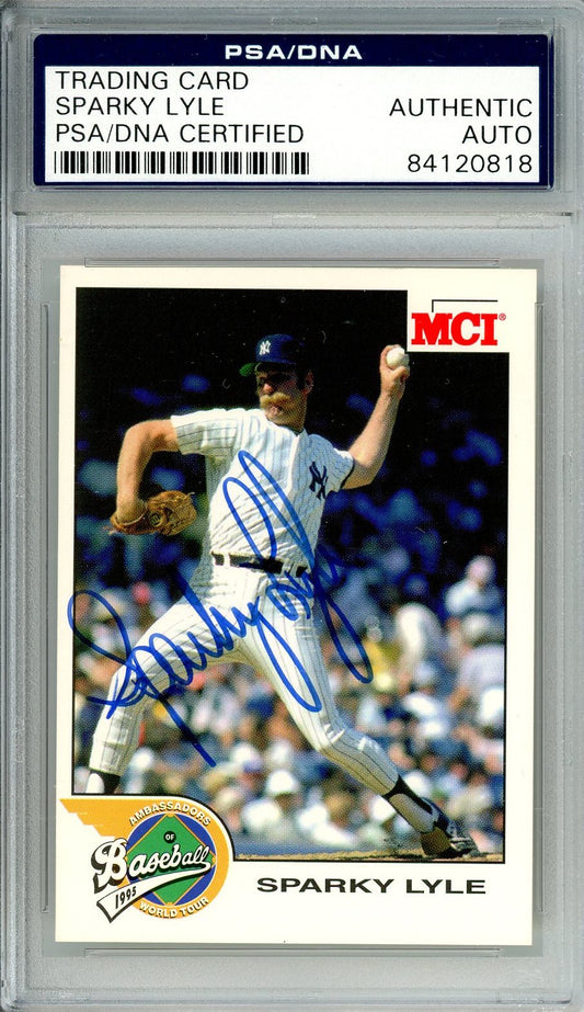 MCI BASEBALL CARD SPARKY LYLE AUTO #7 PSA DNA CARD