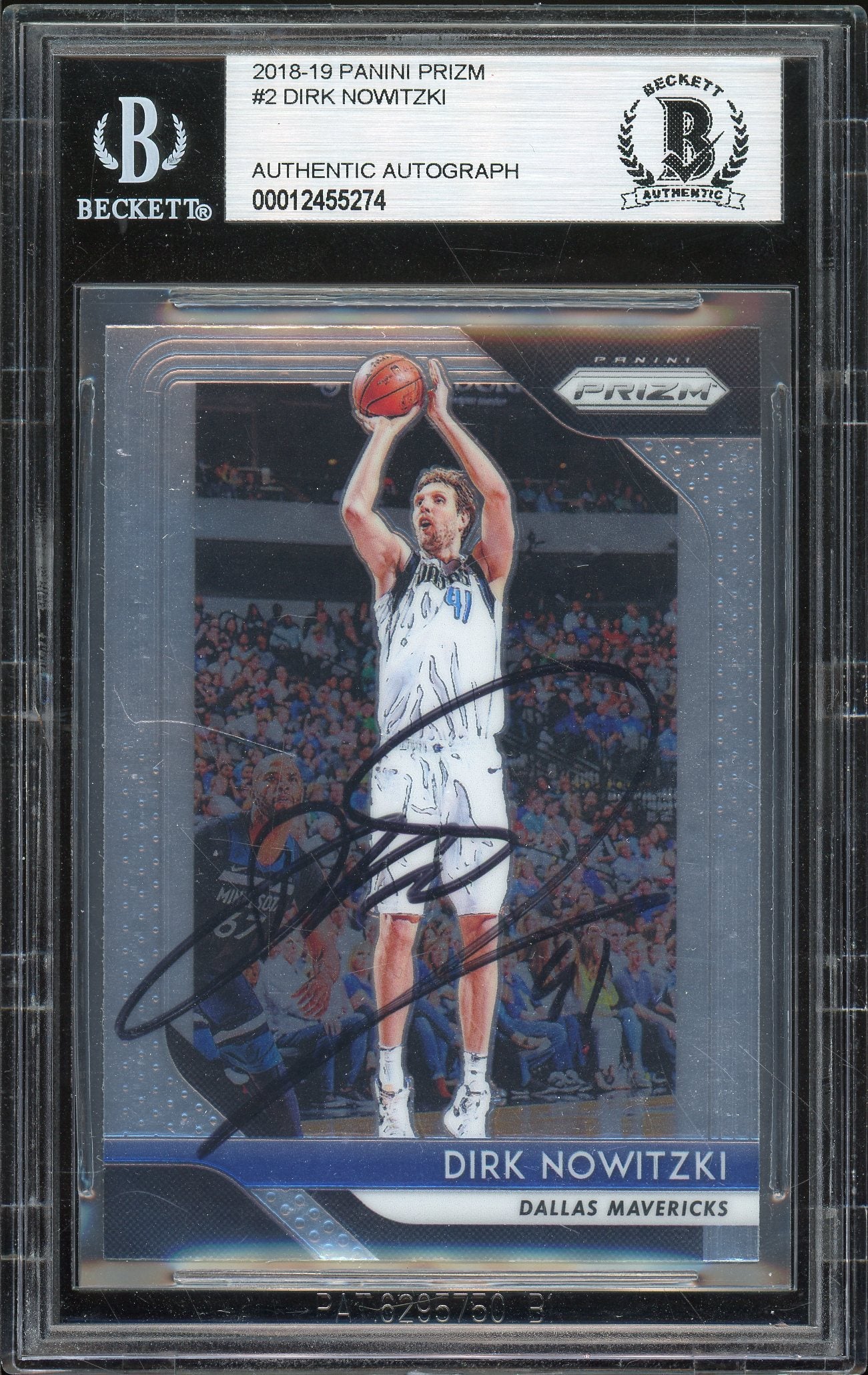 2018-19 Panini Prizm #2 Dirk Nowitzki Auto BGS Authentic