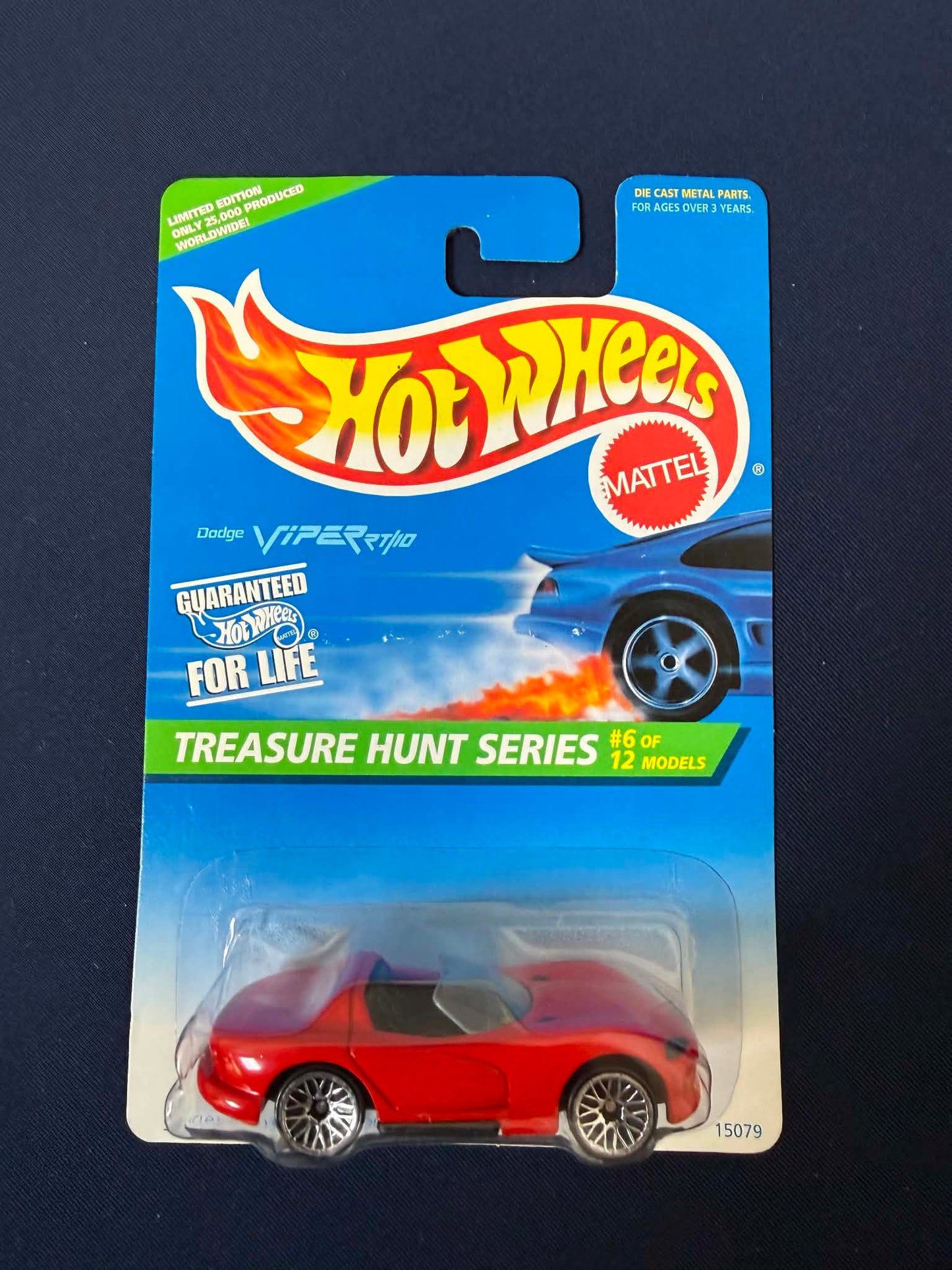HOT WHEELS DODGE VIPER TREASURE HUNT SERIES #6 OF 12 #433 WITH CARD