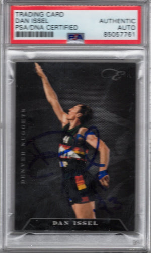 2011 PANINI DAN ISSEL NUGGETS  AUTOGRAPH PSA/DNA (7761)