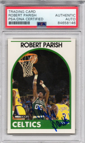 1989 NBA HOOPS ROBERT PARISH CELTICS AUTOGRAPH PSA/DNA (8146)