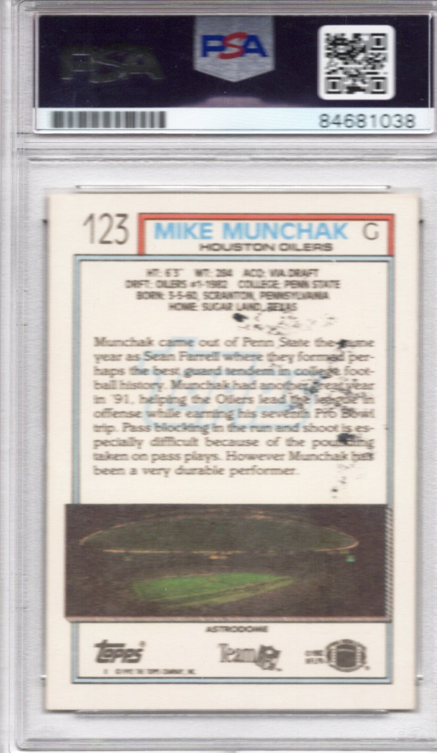 1992 TOPPS MIKE MUNCHAK AUTOGRAPH PSA/DNA (1038)
