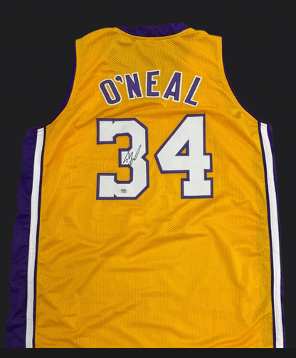 SHAQUILLE O'NEAL AUTOGRAPHED JERSEY W/ BECKETT WITNESS STICKER