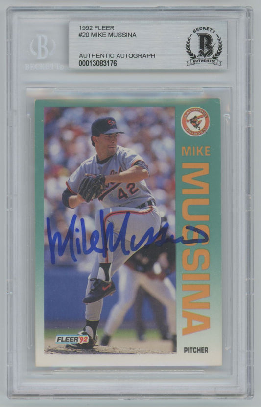 1992 Fleer Mike Mussina #20 Auto - Beckett Authentic