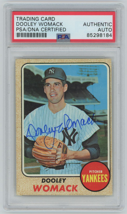 1968 Topps Dooley Womack Auto - PSA/DNA Authentic (8184)