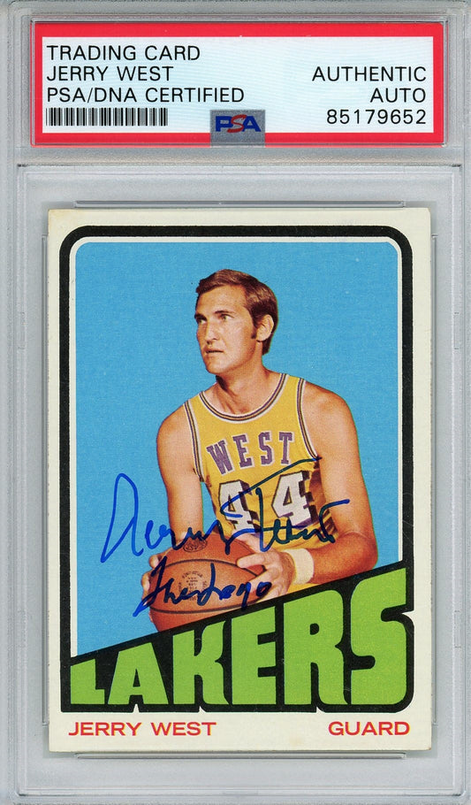 1972 TOPPS JERRY WEST AUTO CARD W/ THE LOGO INSCRIPTION (9652)