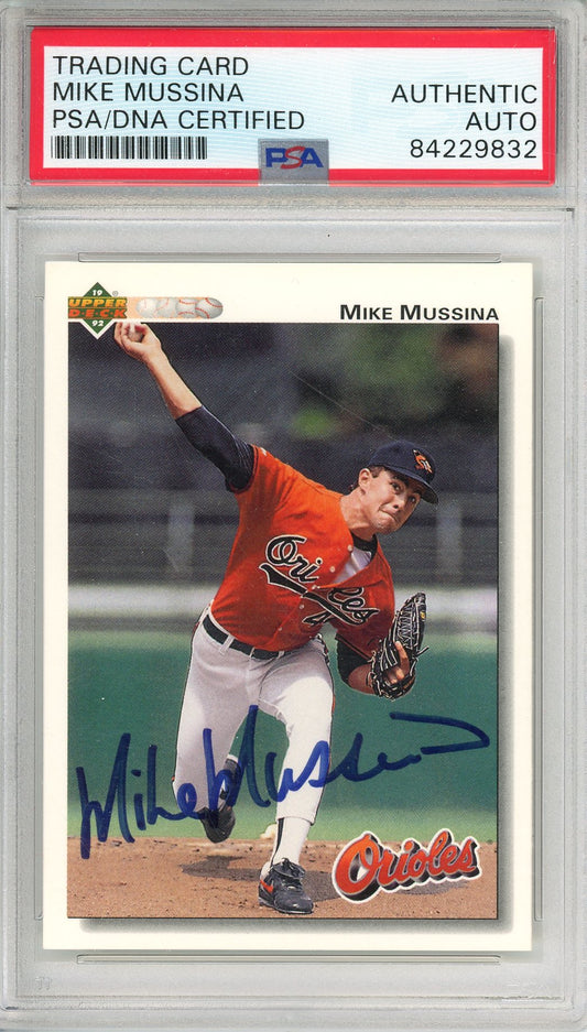 1992 UPPER DECK MIKE MUSSINA #675 HOF ORIOLES 7-TIME GOLD GLOVE AUTOGRAPH PSA/DNA