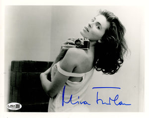 MIRA FURLAN AUTOGRAPHED 8X10 PHOTO - ENTERTAINMENT (JSA) LOST, BABYLON 5
