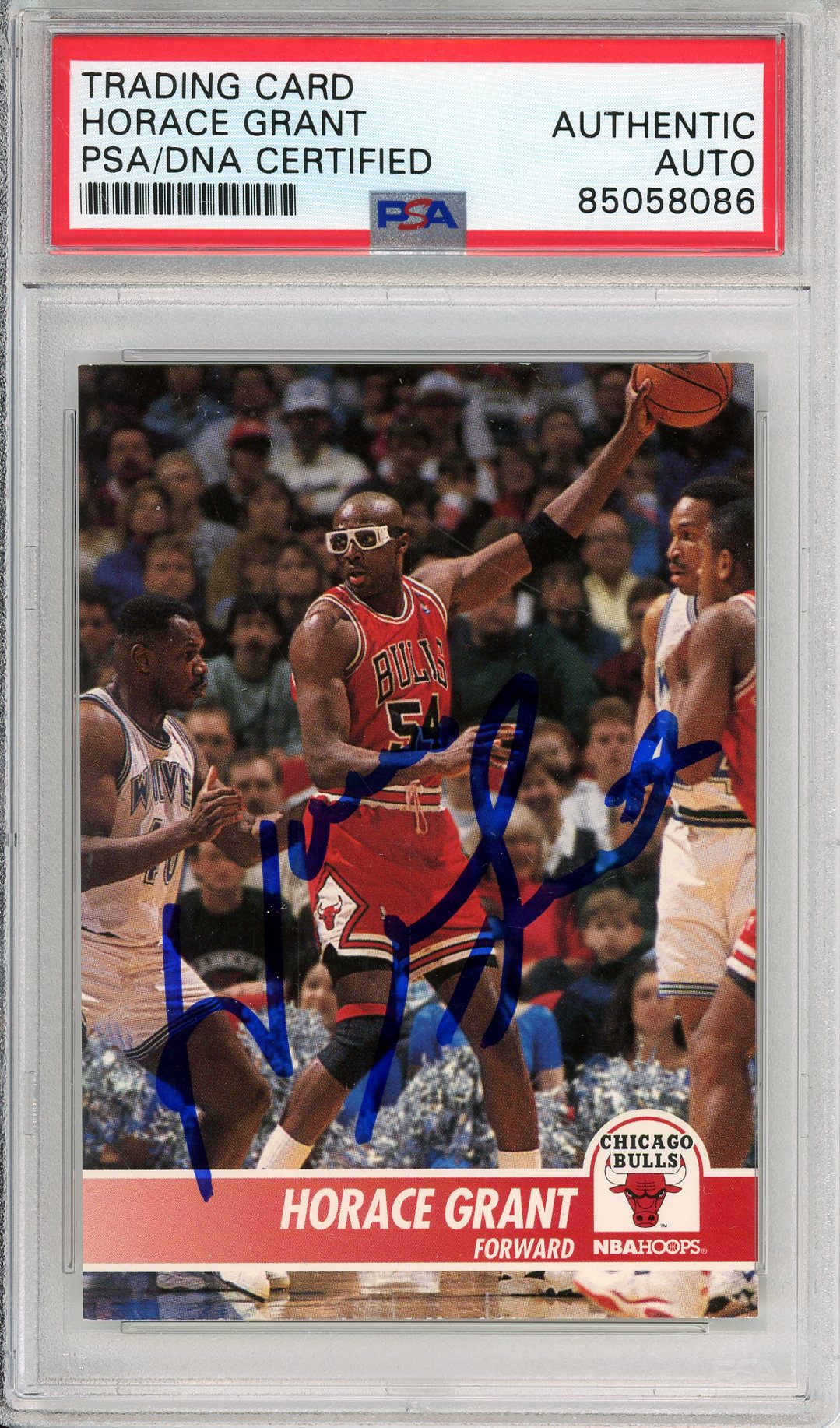 1994 SKYBOX HORACE GRANT #26 BULLS 4-TIME CHAMP AUTOGRAPH PSA/DNA