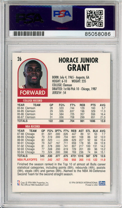 1994 SKYBOX HORACE GRANT #26 BULLS 4-TIME CHAMP AUTOGRAPH PSA/DNA